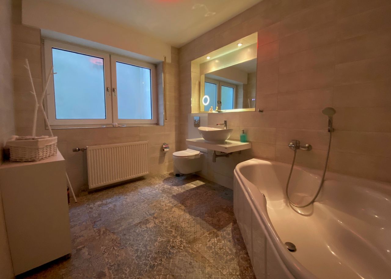 Badezimmer UG 